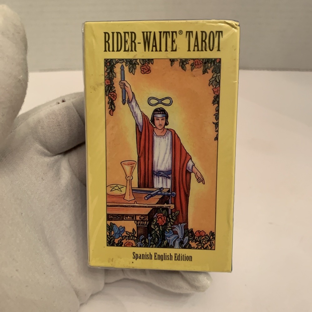 Sealed Rider-Waite Tarot Cards Deck Spanish English Edition 78 Cards Rare